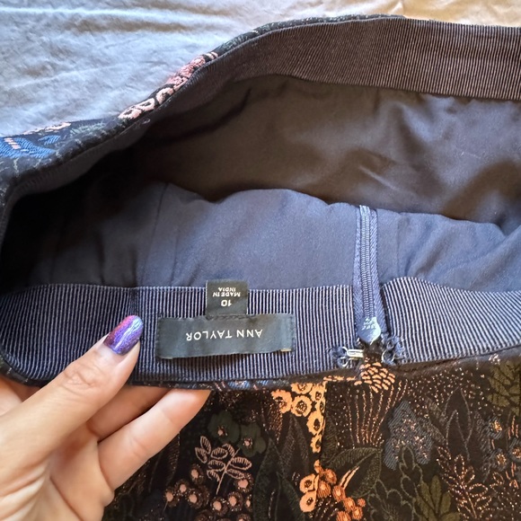 Ann Taylor Embroidered A Line Skirt Glittery - Picture 4 of 5